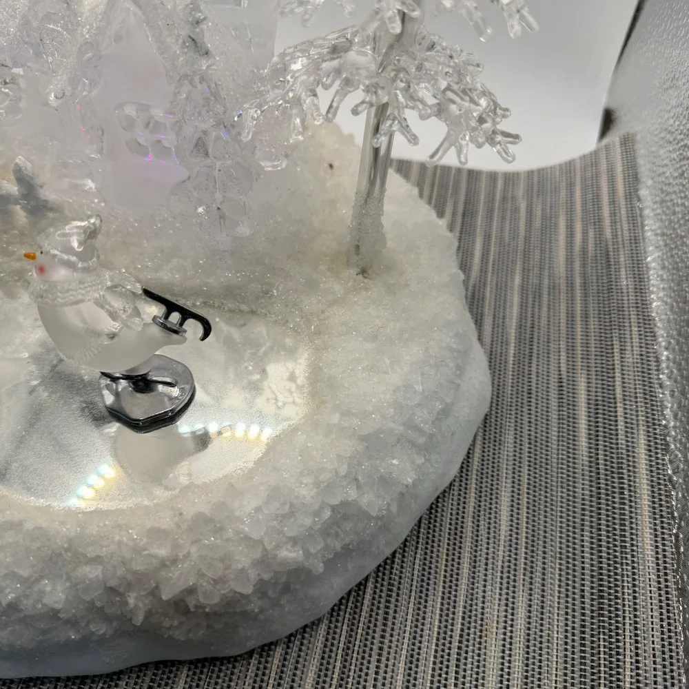 Heritage Mint Holiday Ice Sculptures Skating Snowman Village Scene C135 Light Up
